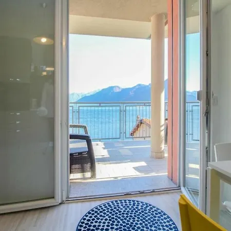 Amazing View 아파트 아르제뇨